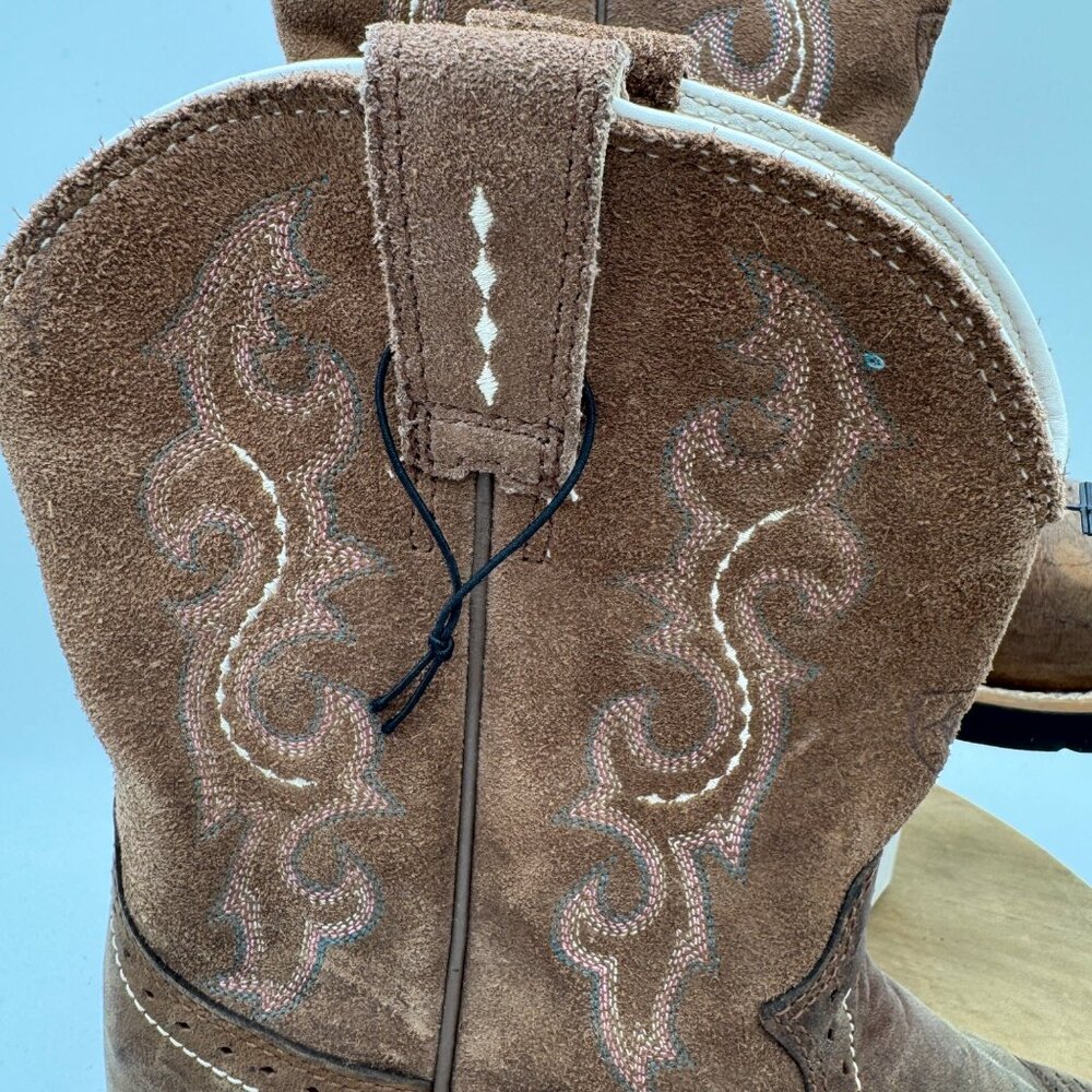 Ariat Women's Fatbaby Heritage Dapper Western Boots are identified by the style - Picture 2 of 16